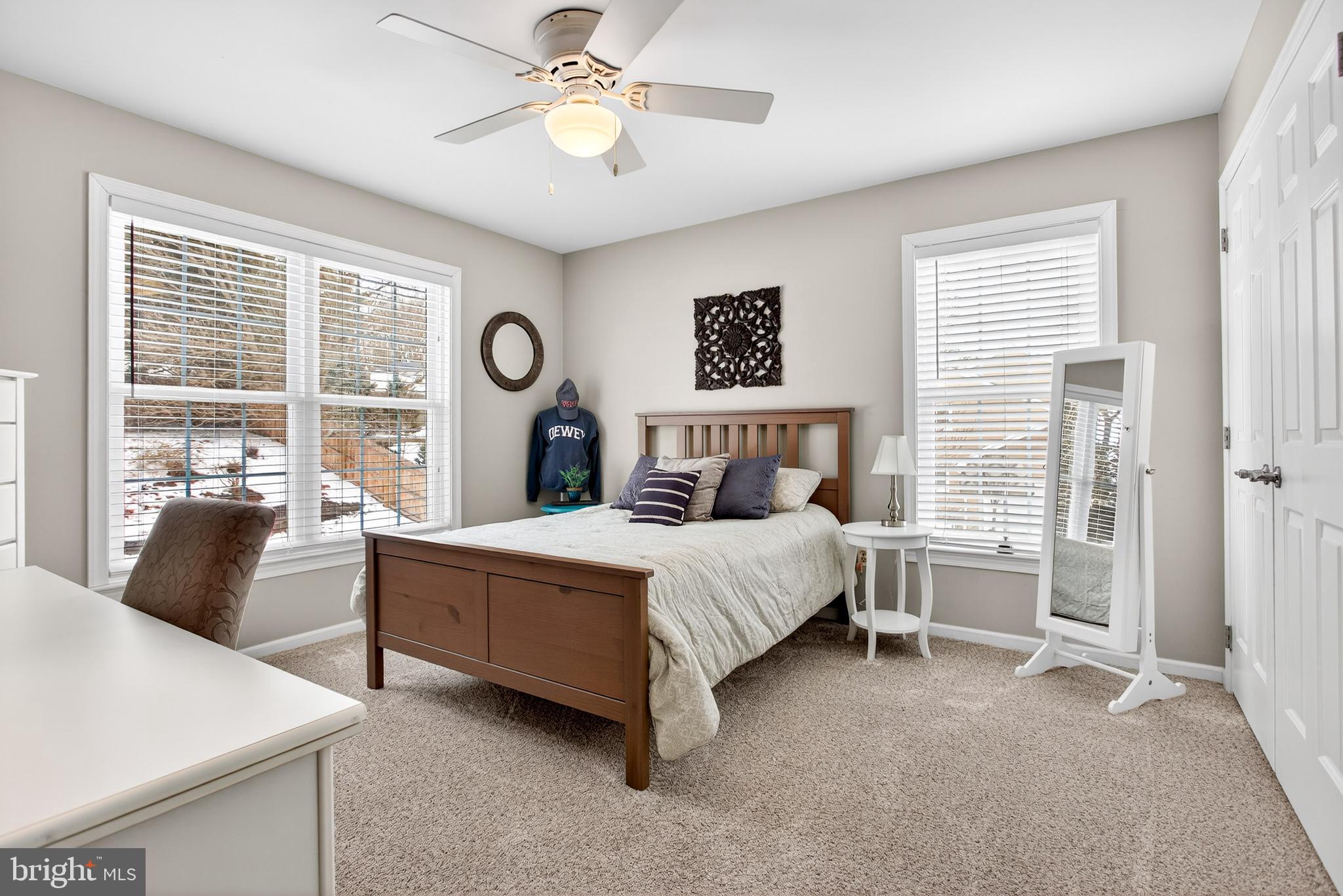 BROOKFIELD - Residential