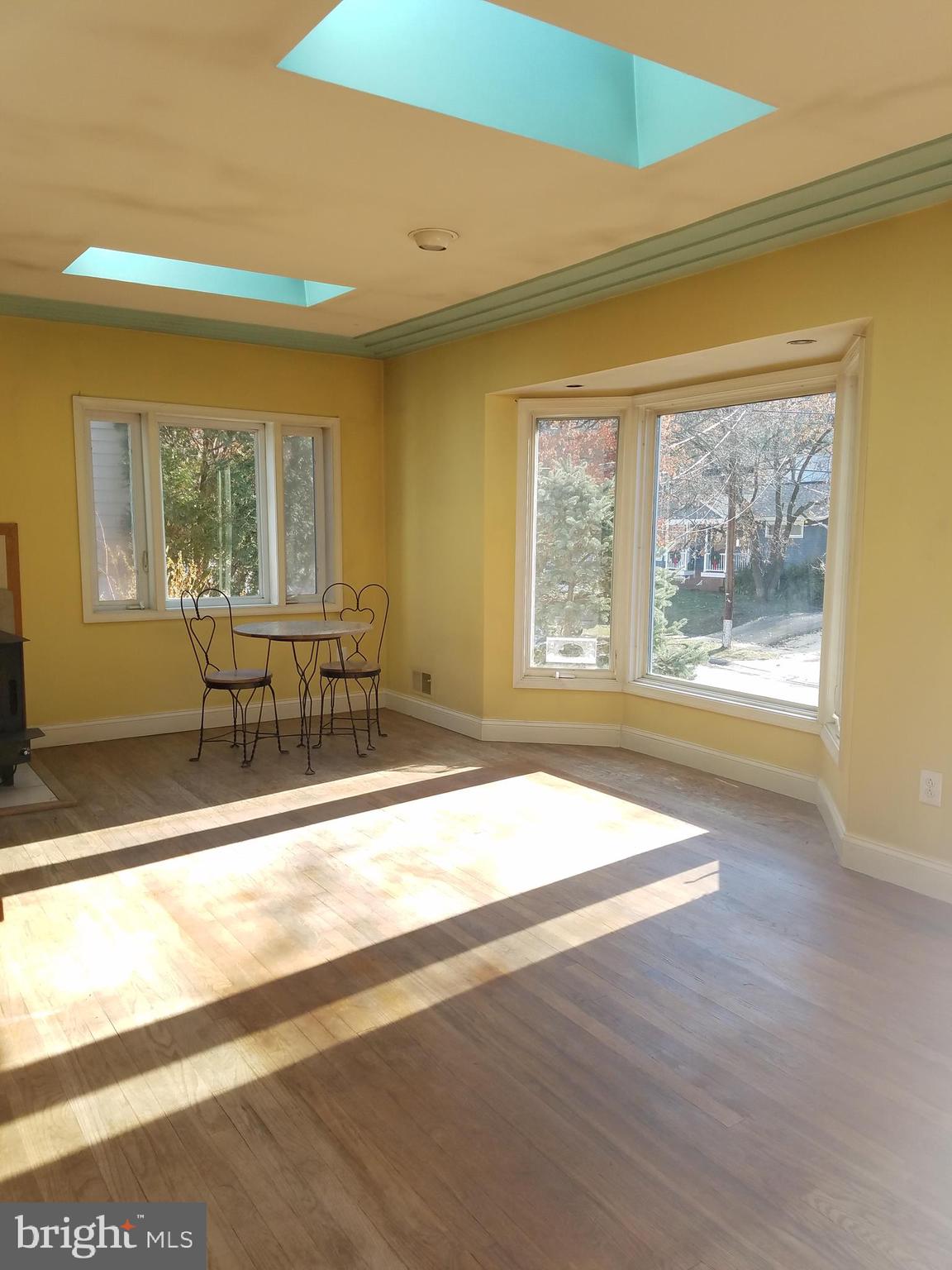 HOMEWOOD - Residential