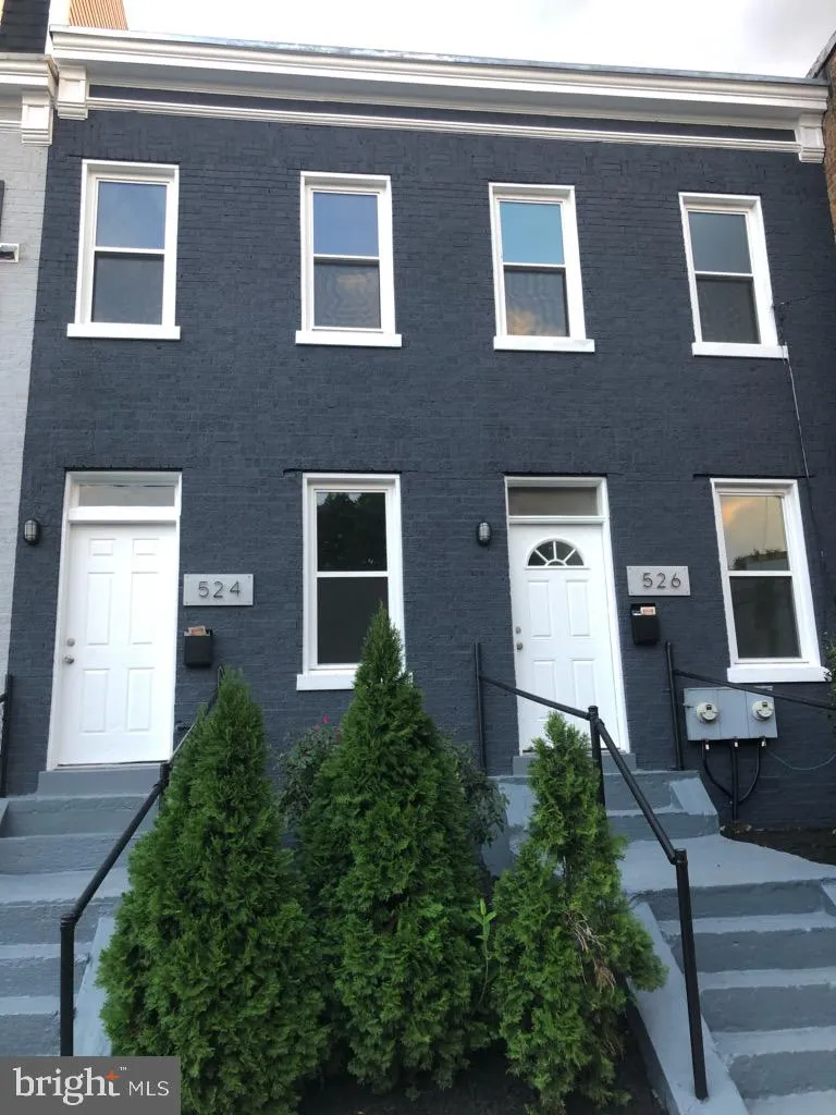 524 Hobart Place NW, Washington, DC 20001