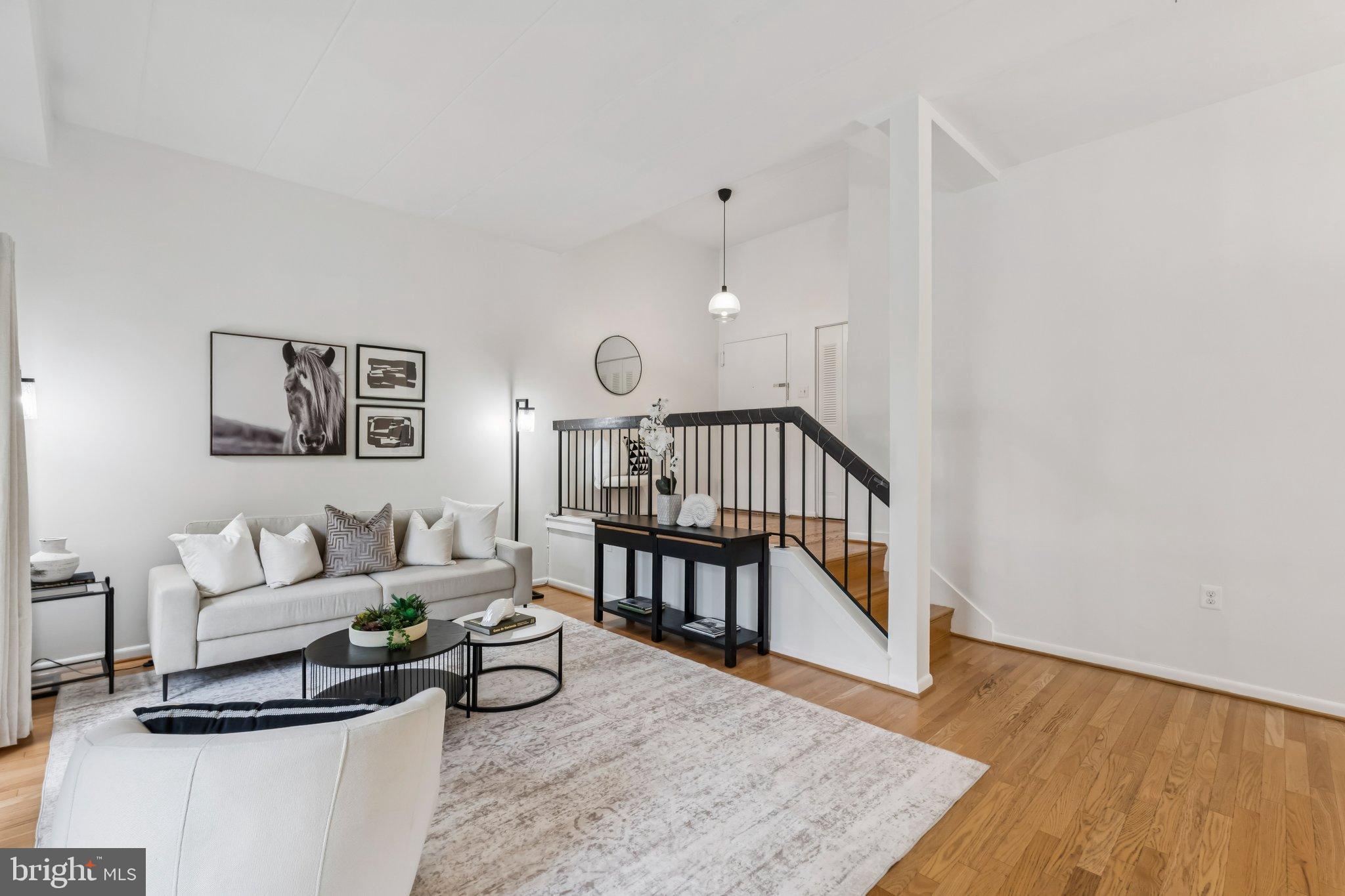 FORT ELLSWORTH - Residential