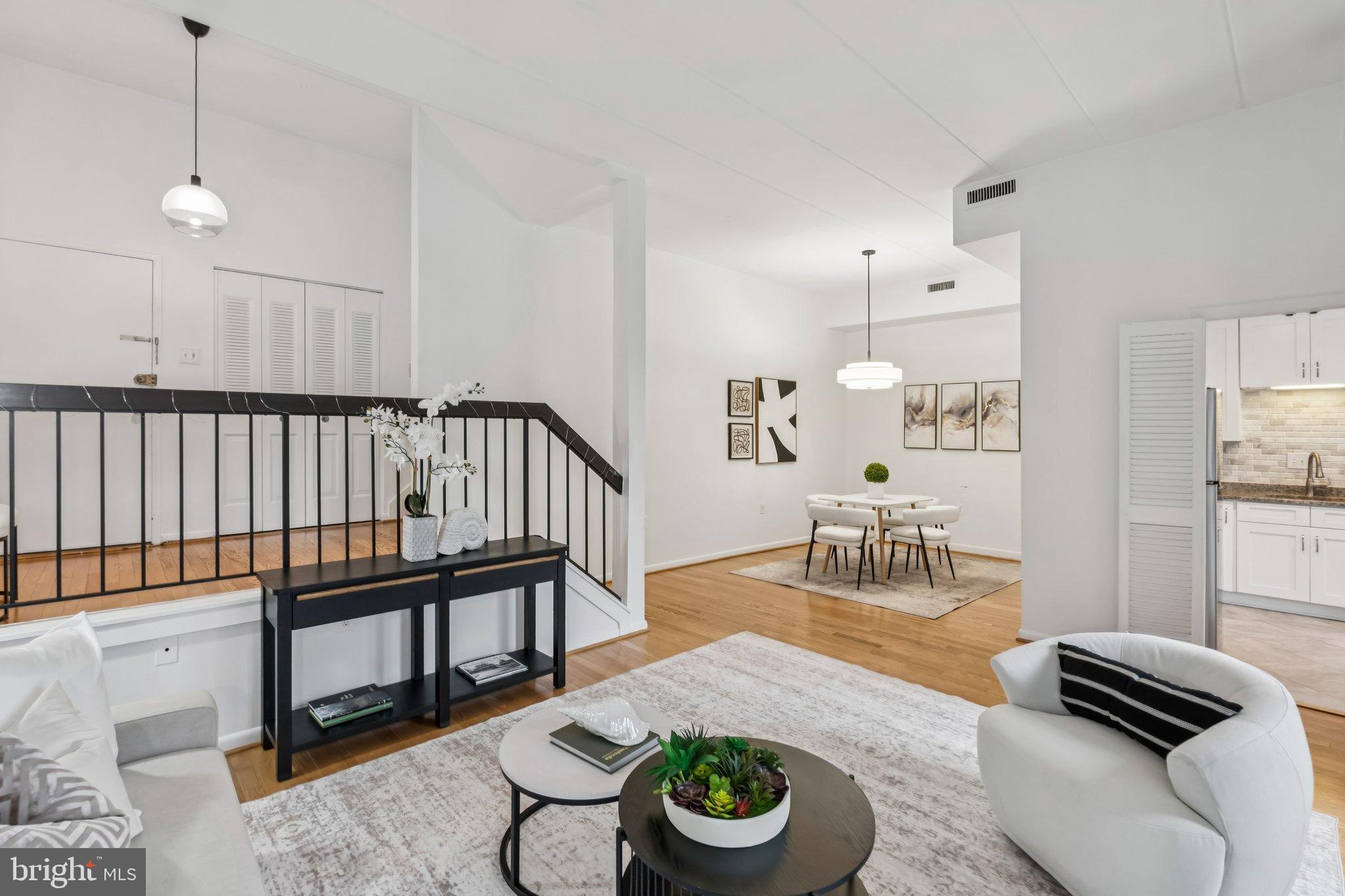 FORT ELLSWORTH - Residential