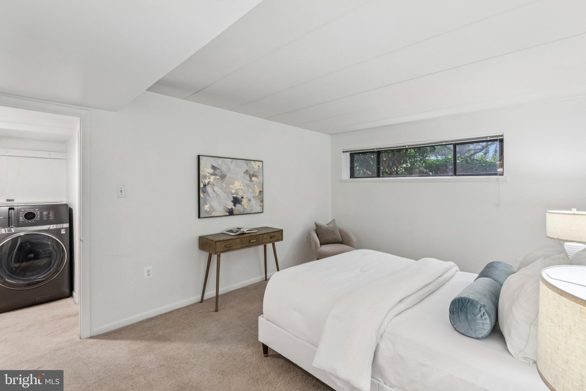 FORT ELLSWORTH - Residential