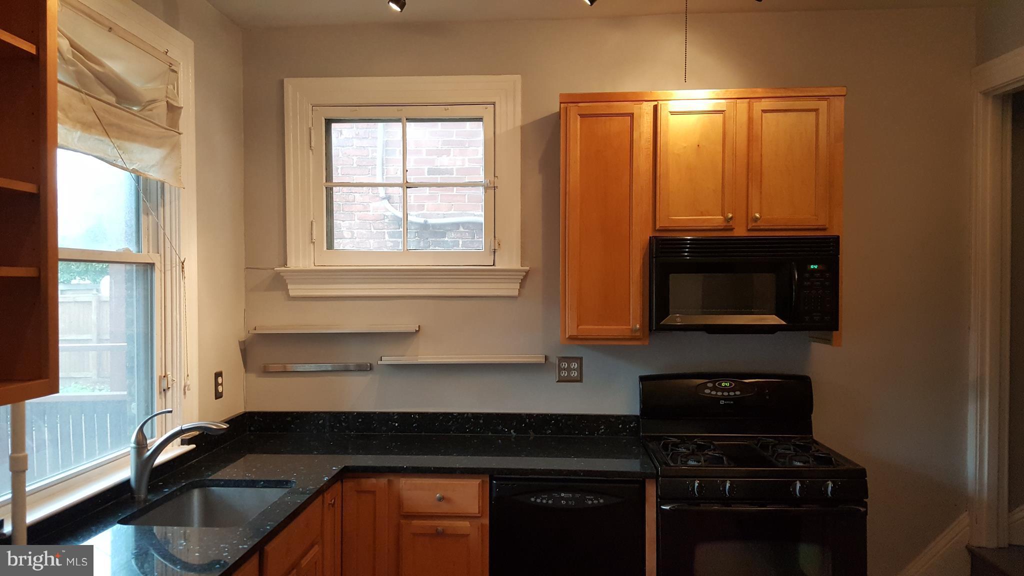 CHARLES VILLAGE - Farm