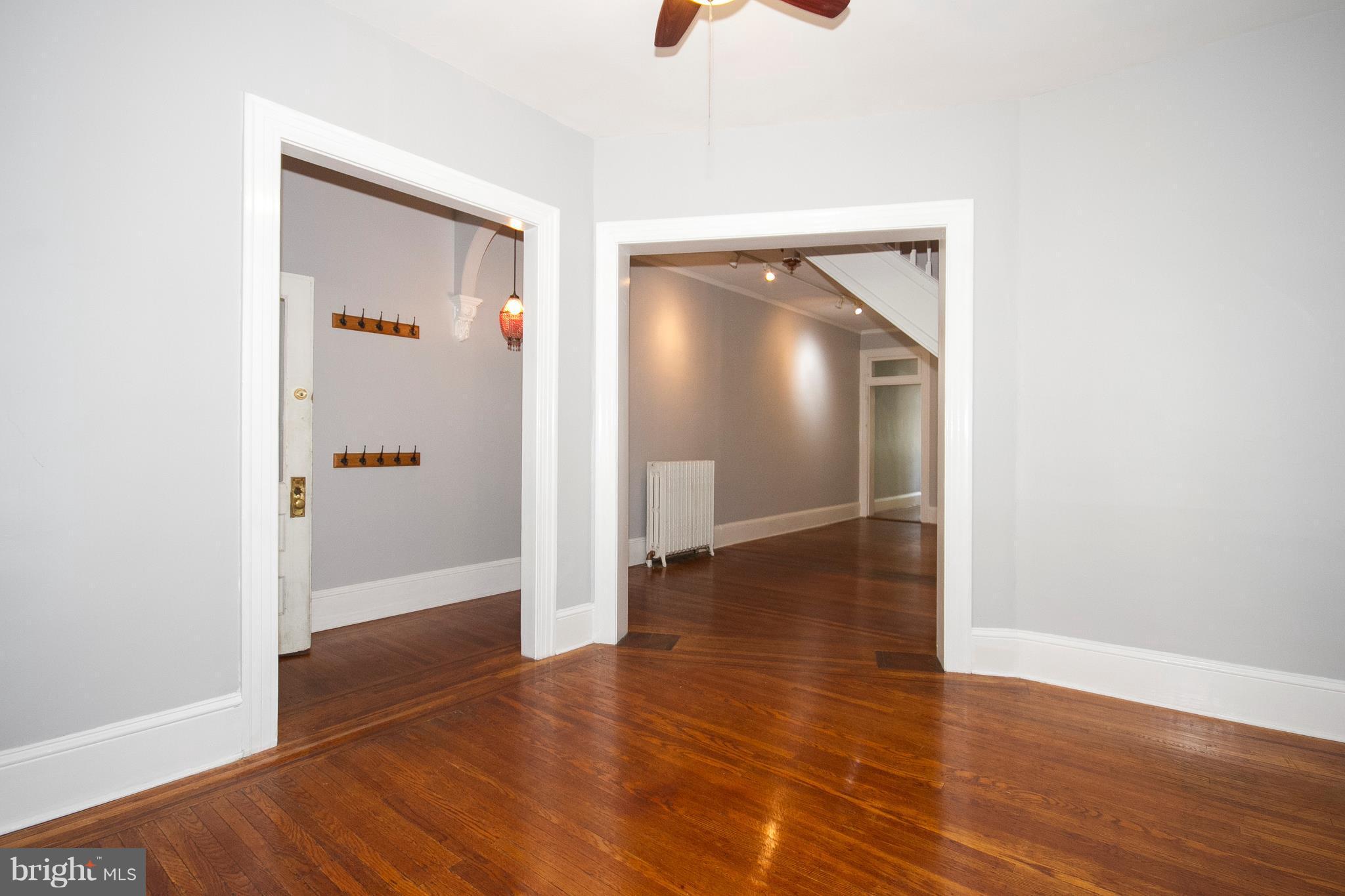 CHARLES VILLAGE - Farm