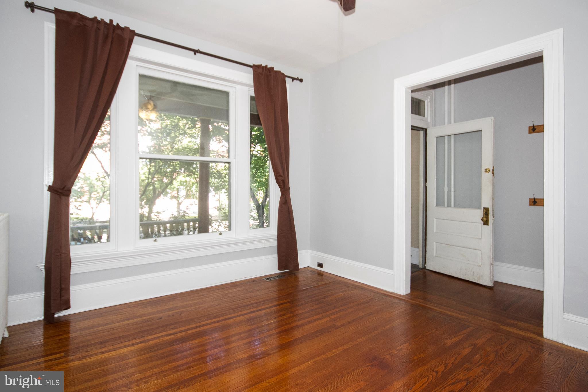 CHARLES VILLAGE - Farm