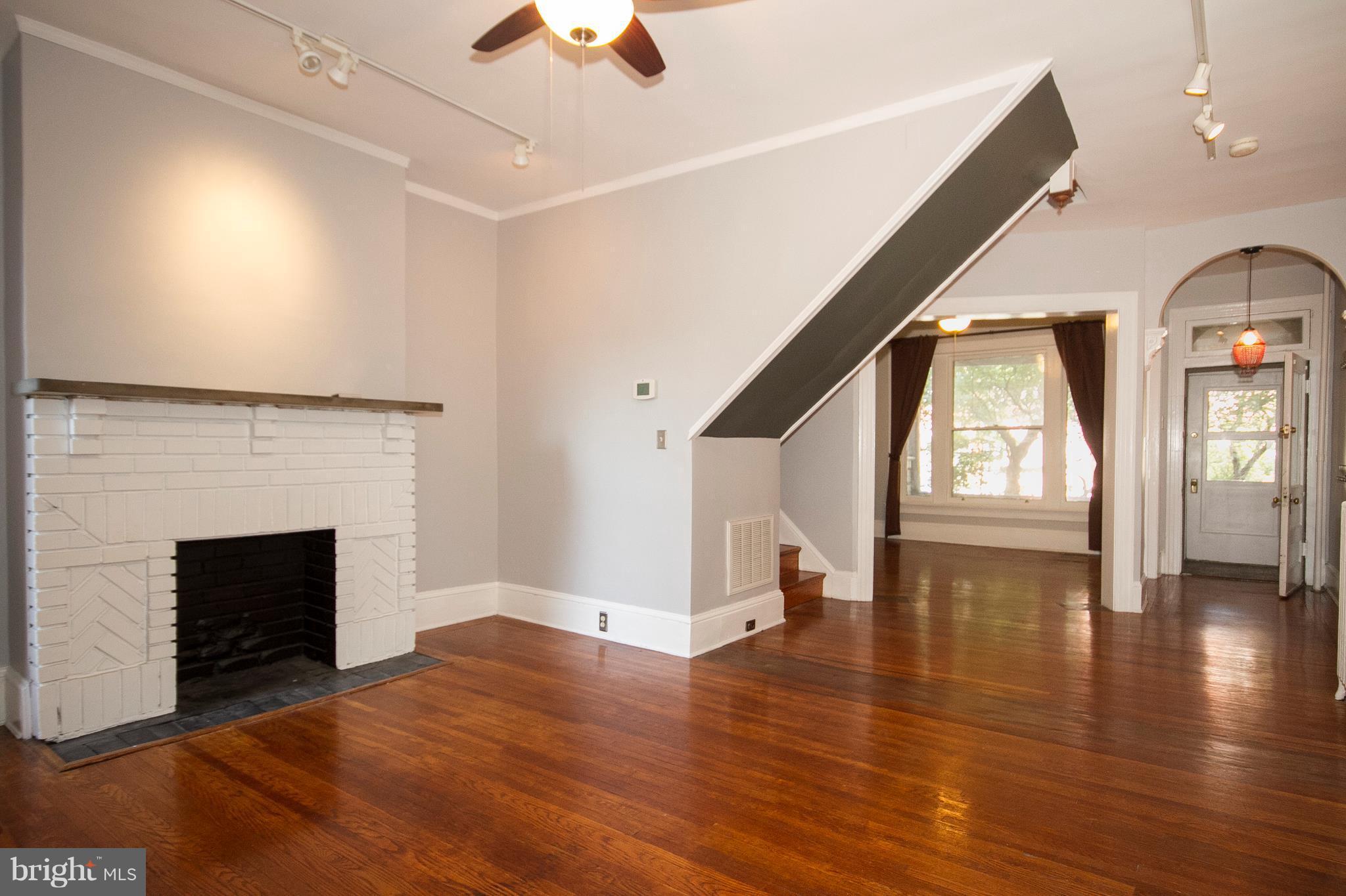 CHARLES VILLAGE - Farm