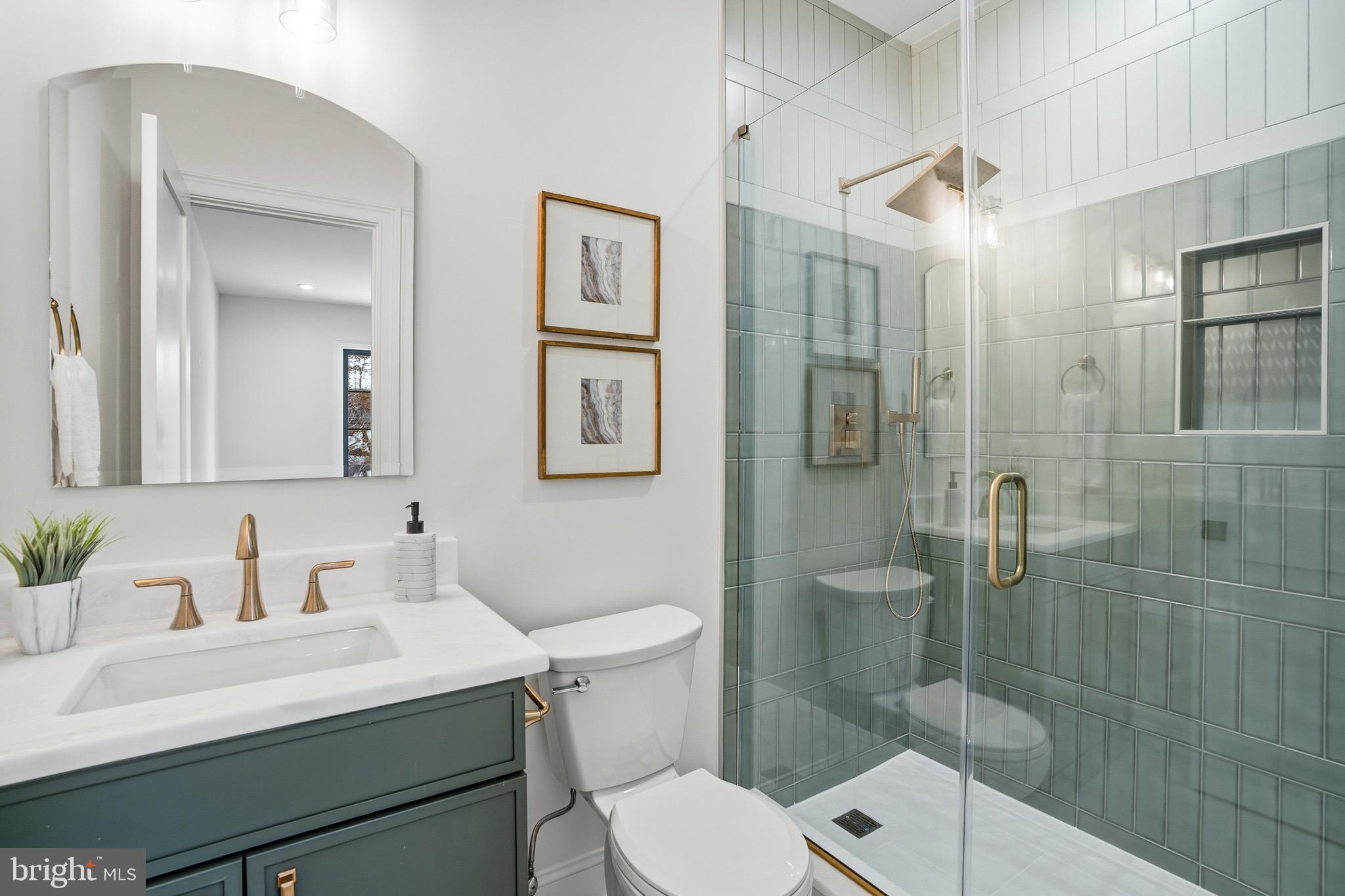 BERKSHIRE OAKWOOD - Residential