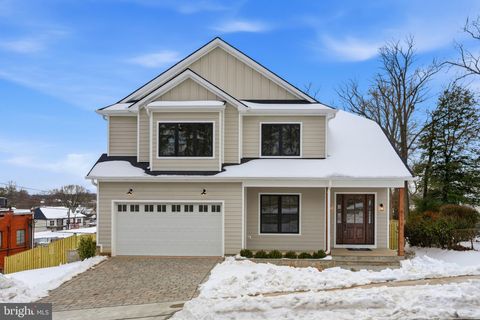 6512 WILLIAMSBURG BOULEVARD ARLINGTON VA 22213