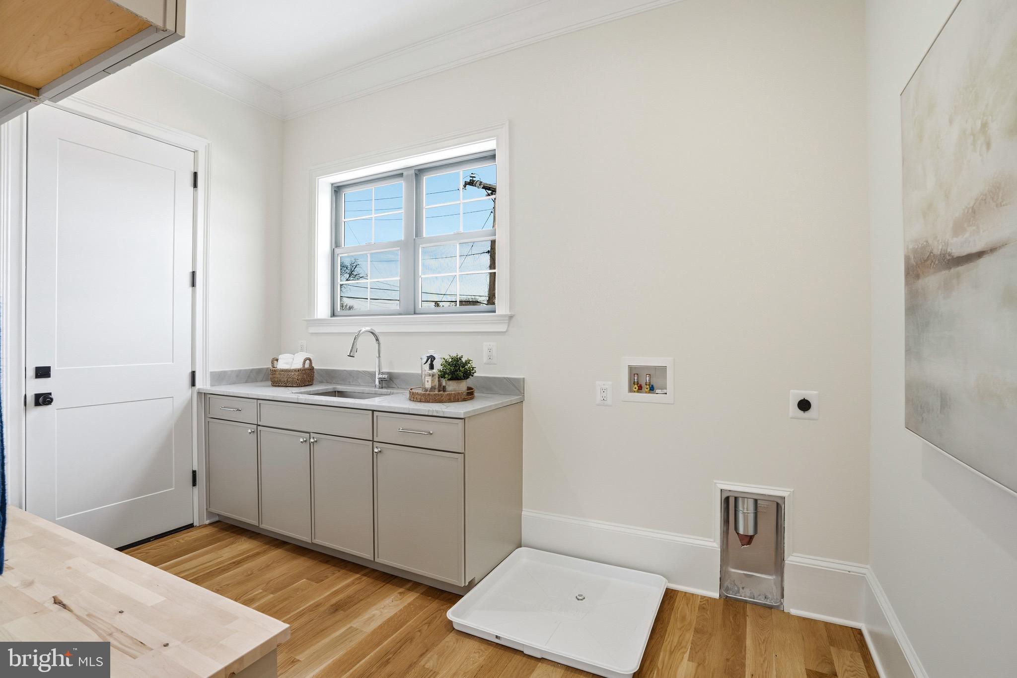 BERKSHIRE OAKWOOD - Residential