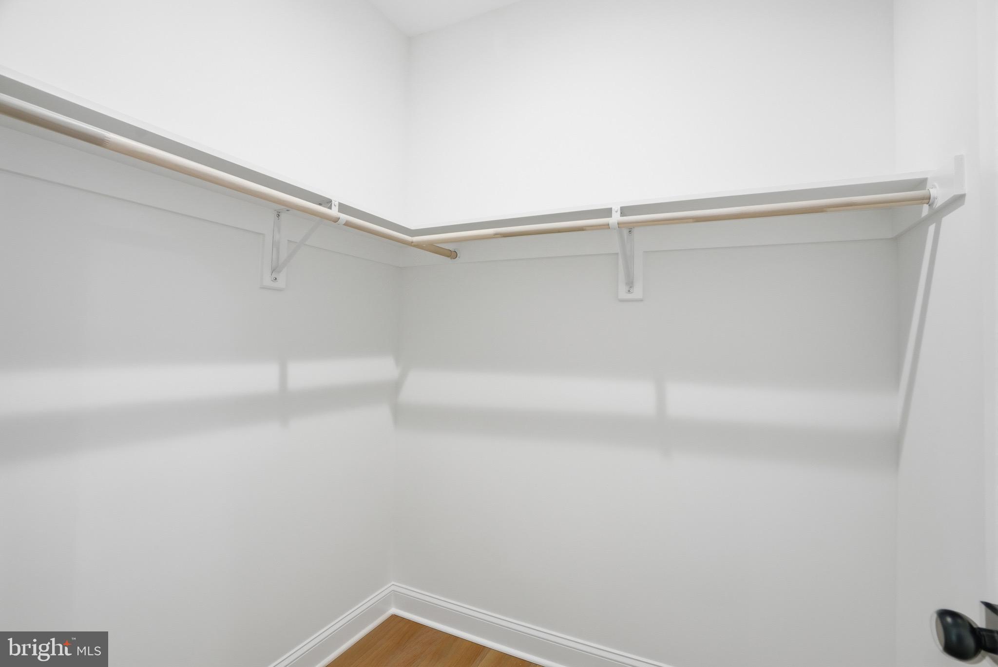 BERKSHIRE OAKWOOD - Residential