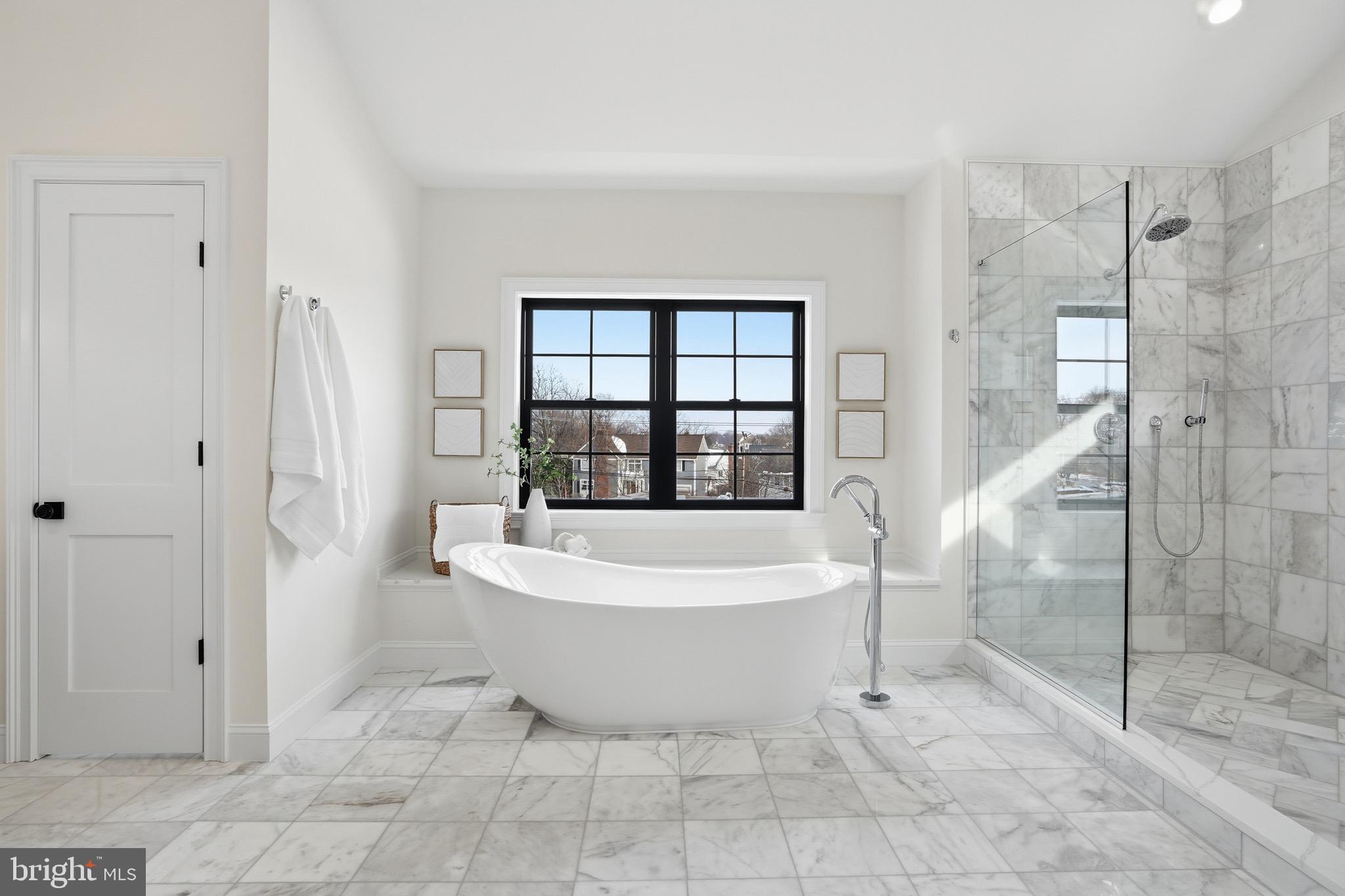 BERKSHIRE OAKWOOD - Residential