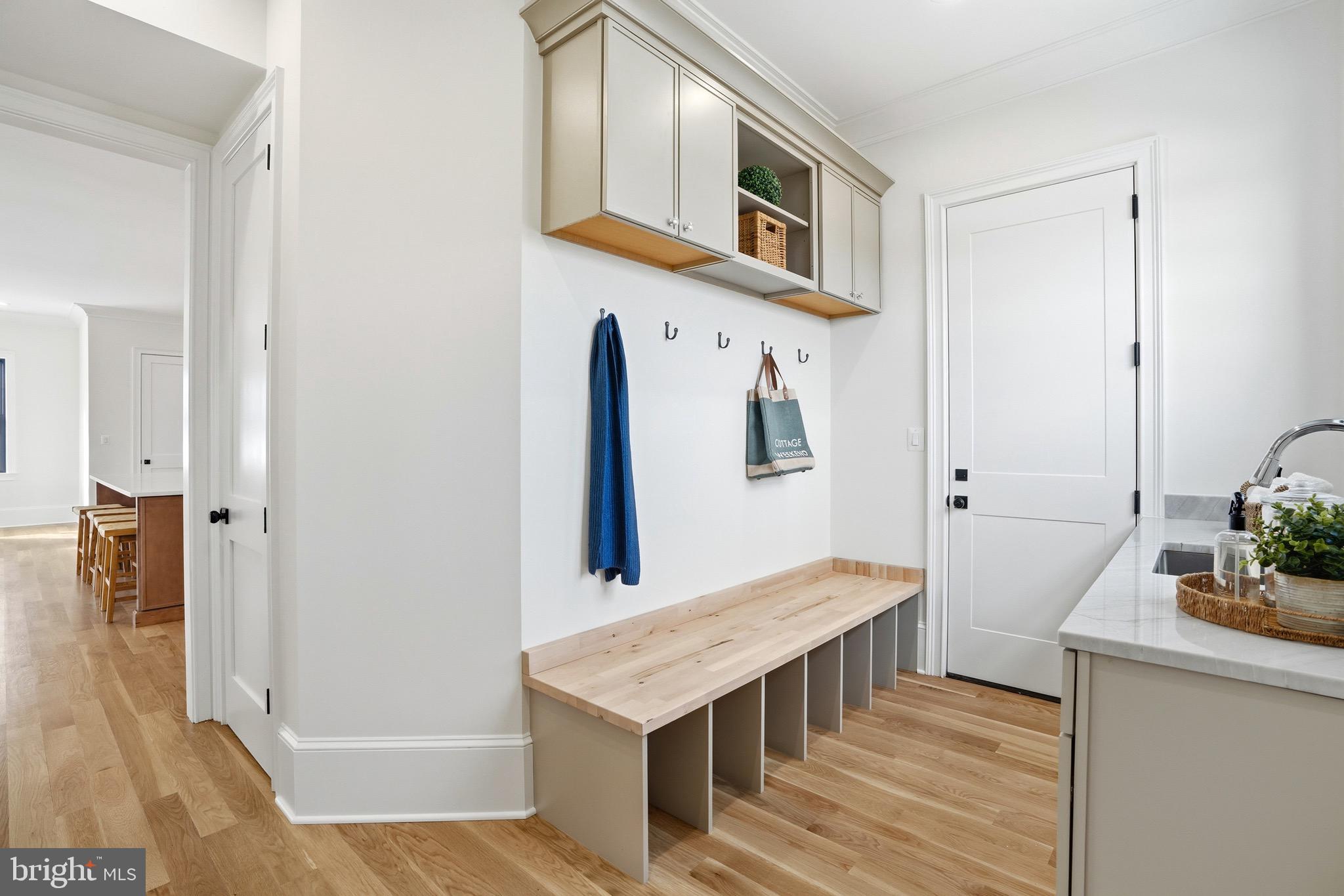 BERKSHIRE OAKWOOD - Residential