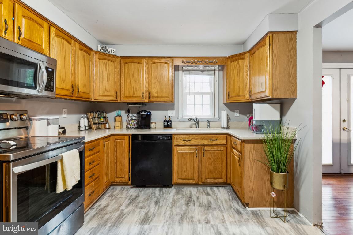 OLD FORT HILLS-PLAT SEVE - Residential