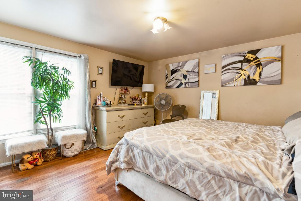 OLD FORT HILLS-PLAT SEVE - Residential