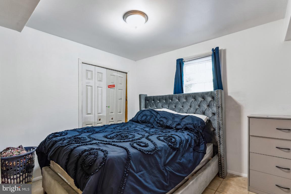 OLD FORT HILLS-PLAT SEVE - Residential