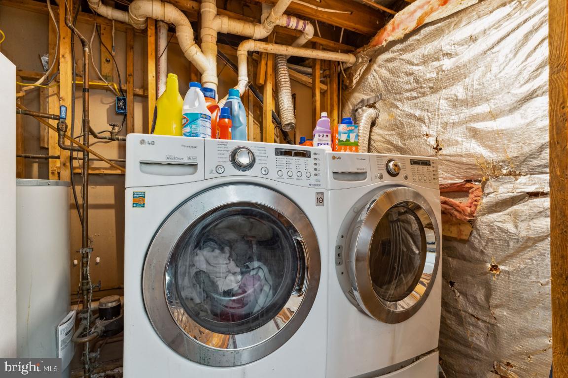 OLD FORT HILLS-PLAT SEVE - Residential