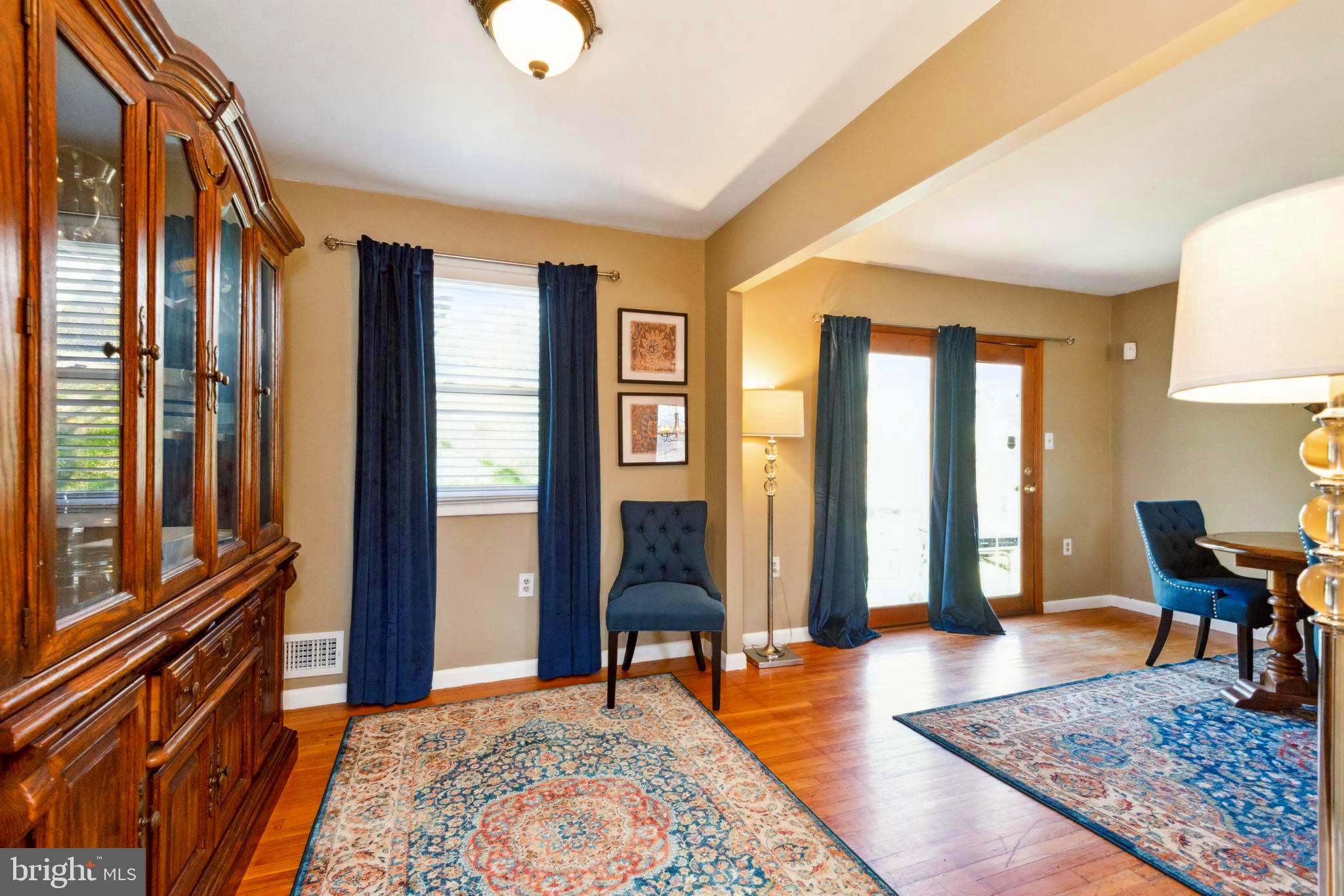 FAIRFIELD KNOLLS - Residential