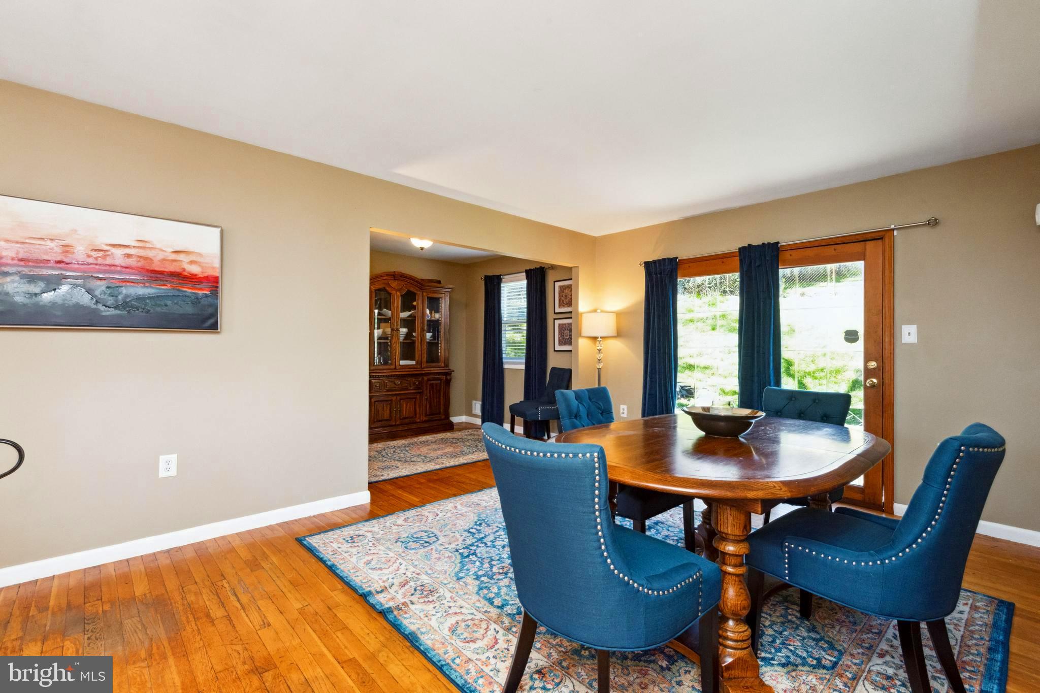 FAIRFIELD KNOLLS - Residential