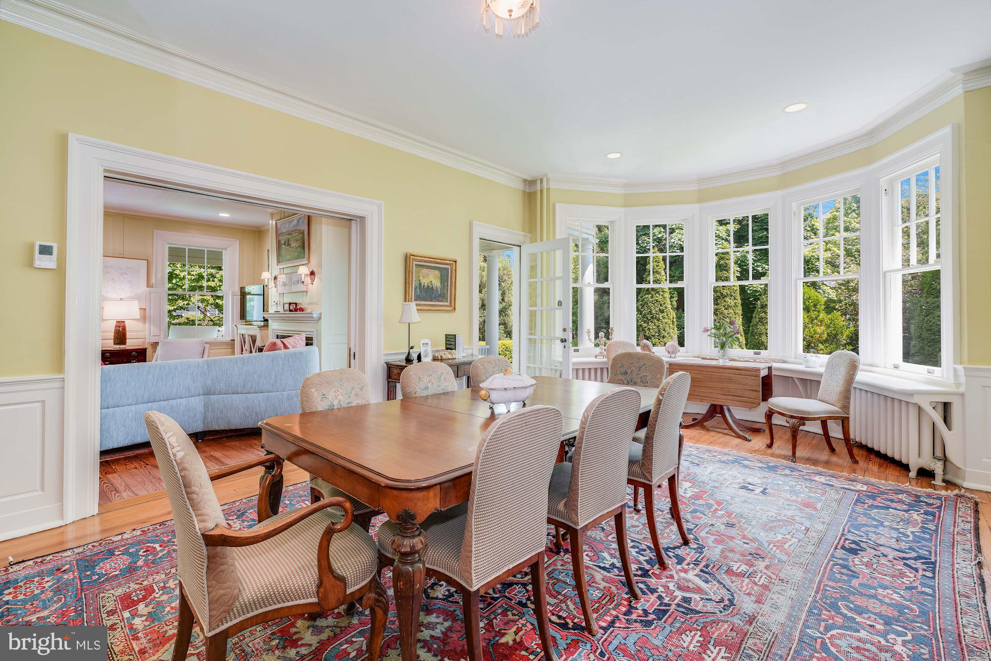 CHEVY CHASE VILLAGE - Residential