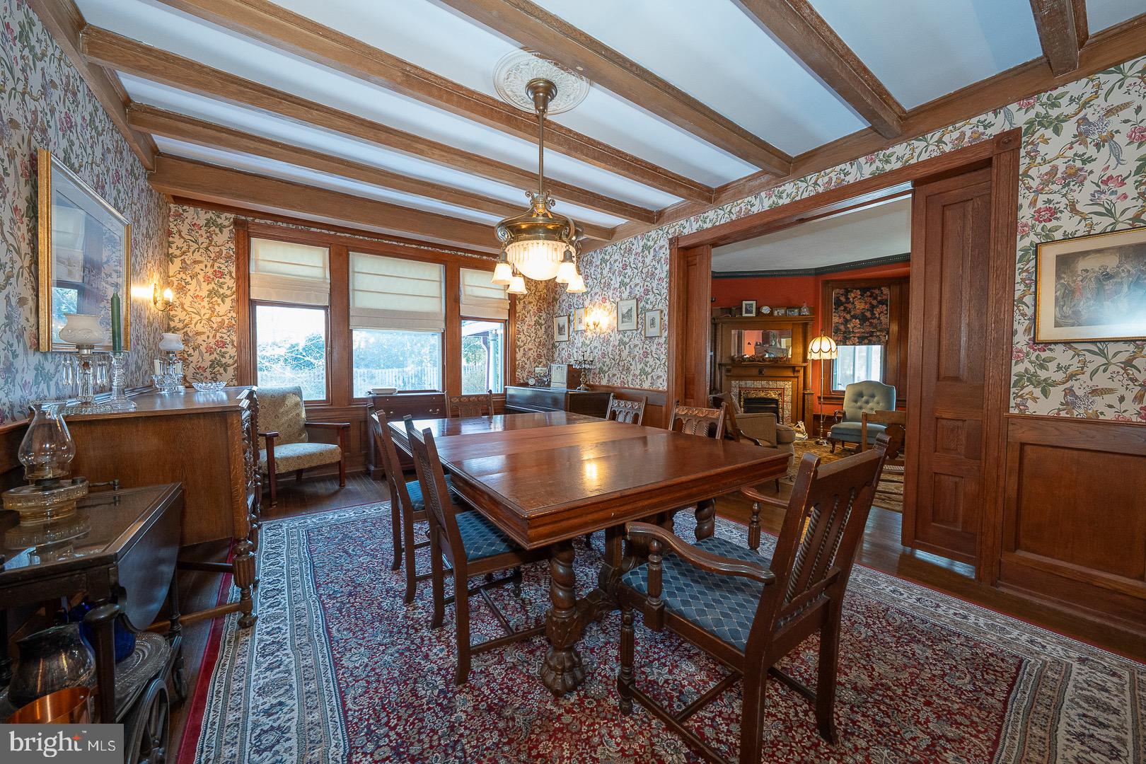 SOUTH WAYNE - Residential