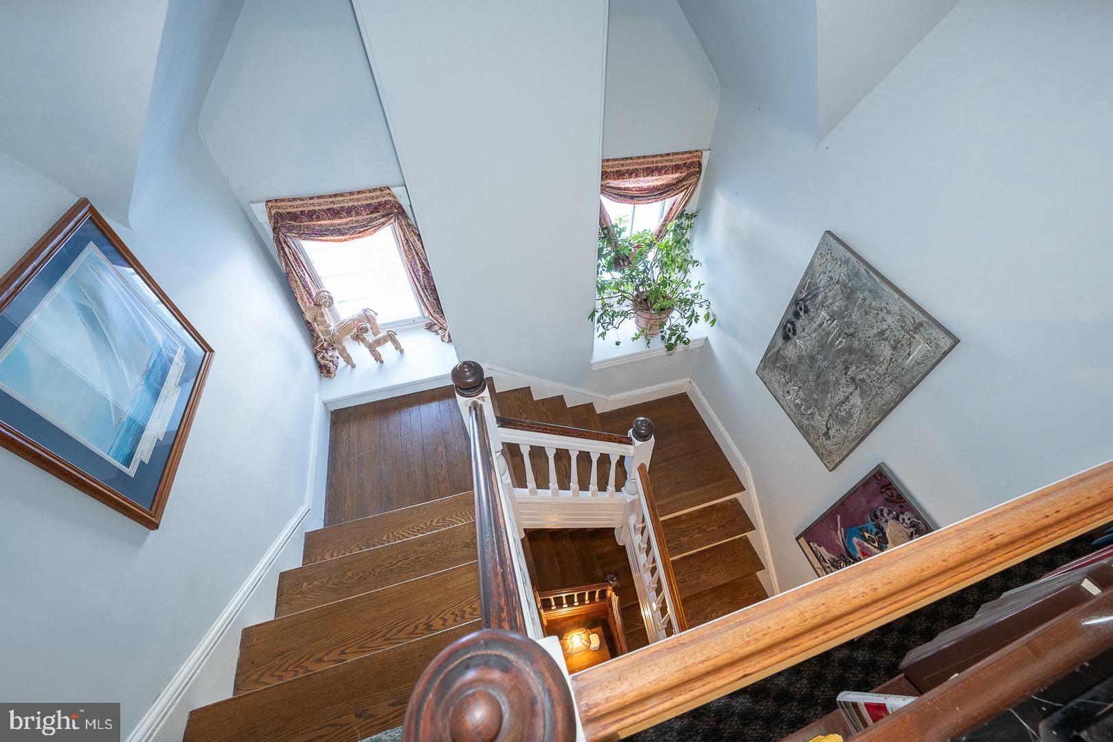 SOUTH WAYNE - Residential