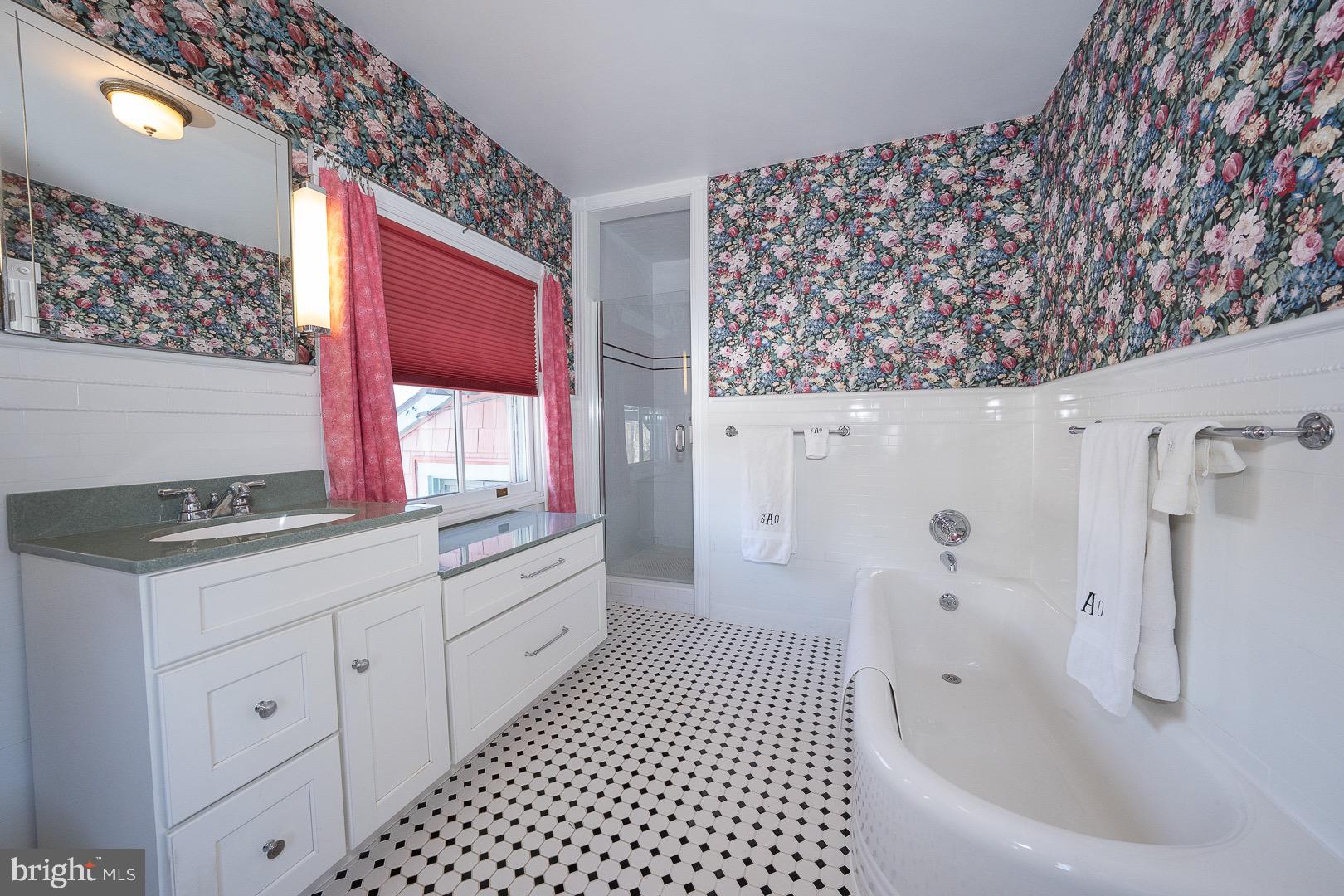 SOUTH WAYNE - Residential