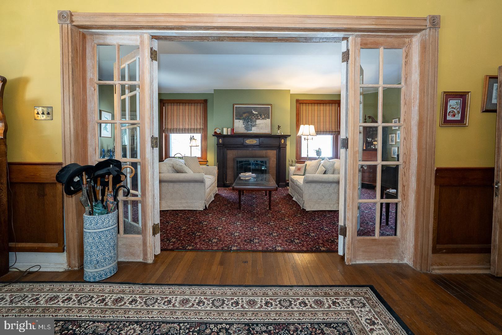 SOUTH WAYNE - Residential