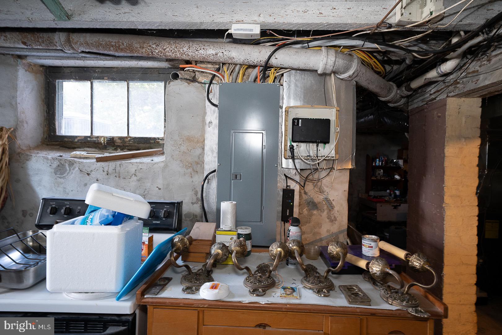 SOUTH WAYNE - Residential