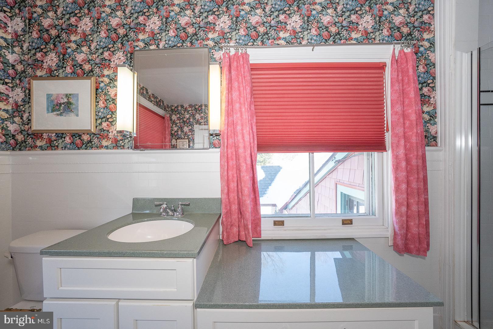 SOUTH WAYNE - Residential