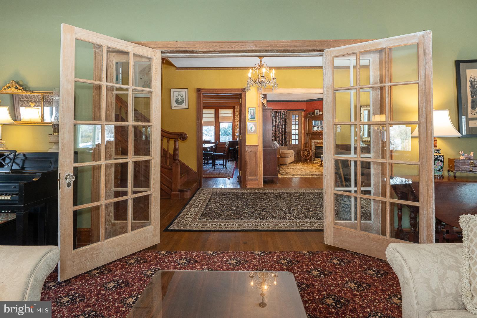 SOUTH WAYNE - Residential