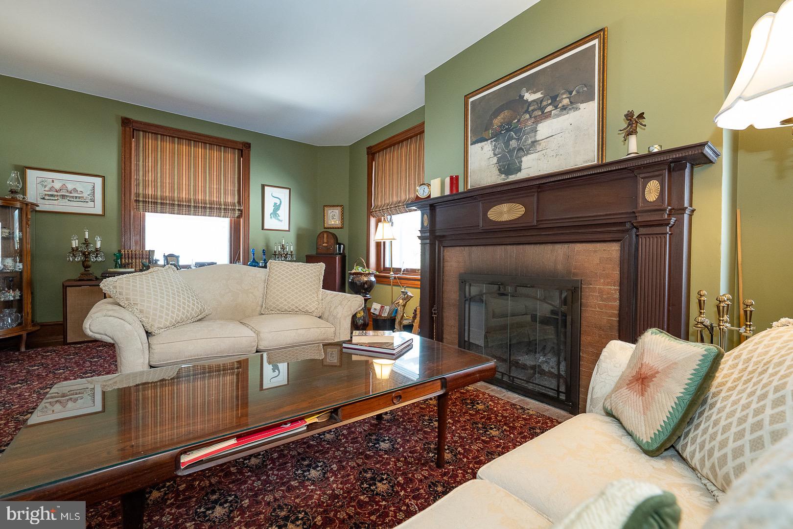 SOUTH WAYNE - Residential