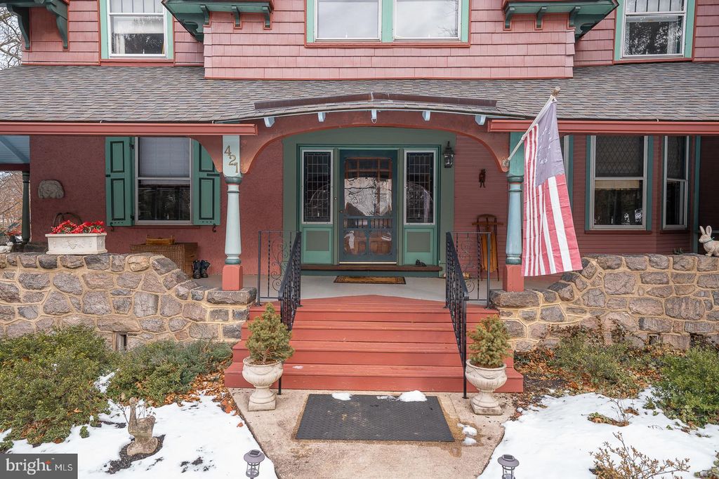 Photo of 421 Midland Avenue, WAYNE, PA 19087 (MLS # PADE2103380)