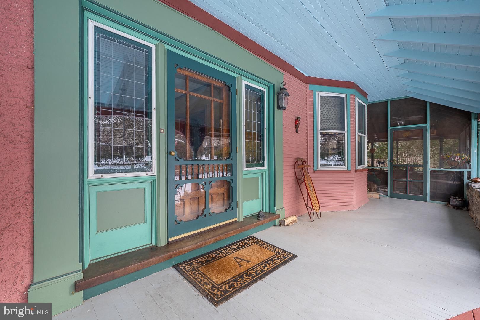 SOUTH WAYNE - Residential