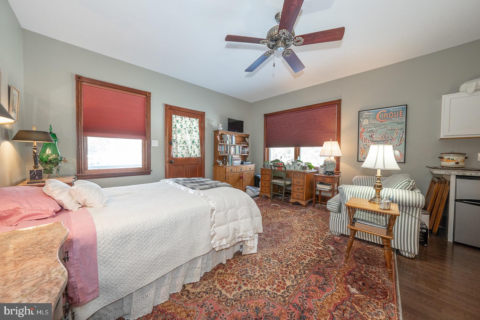 SOUTH WAYNE - Residential