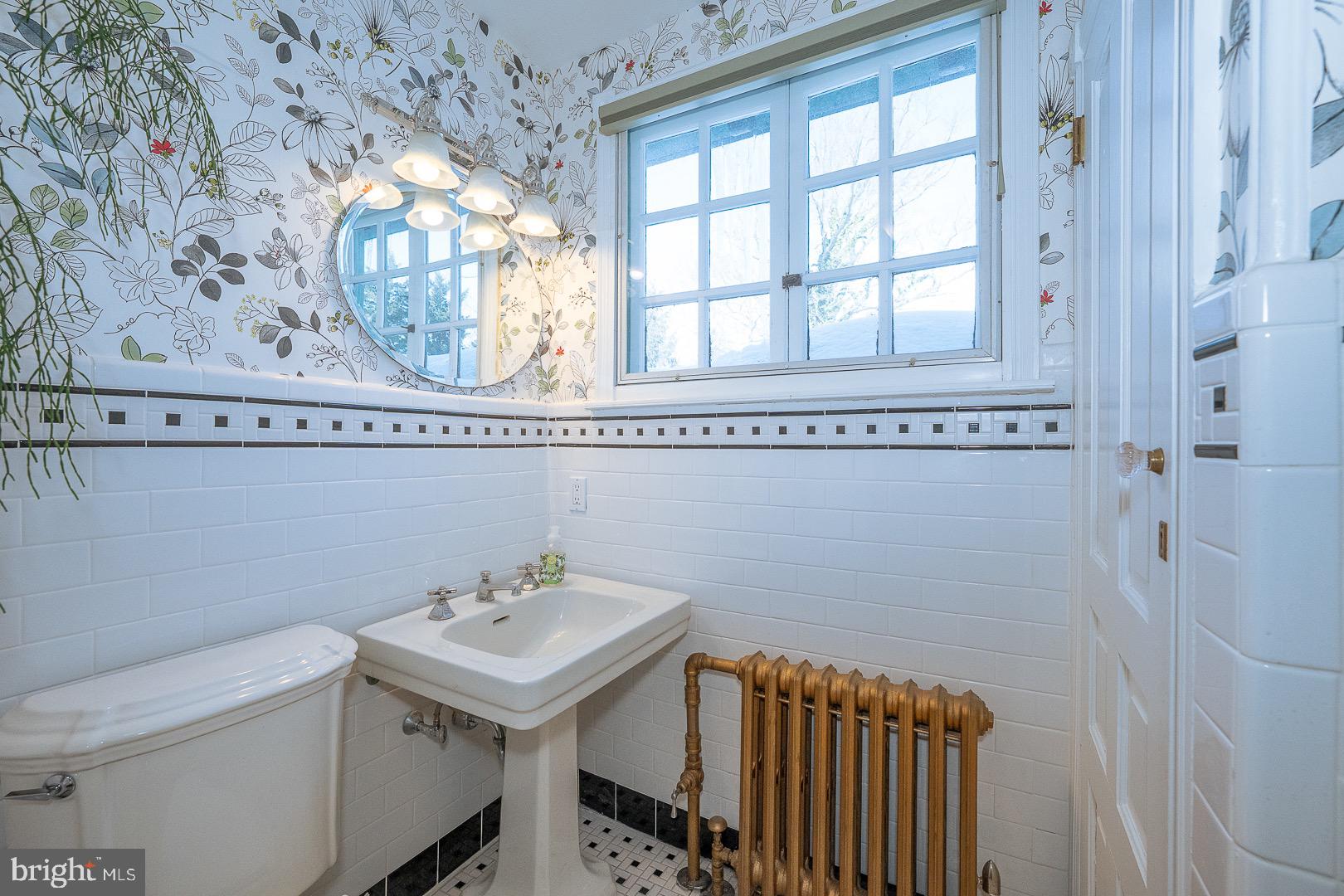 SOUTH WAYNE - Residential