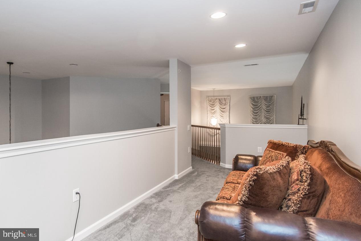 BLUESTONE CREEK - Residential