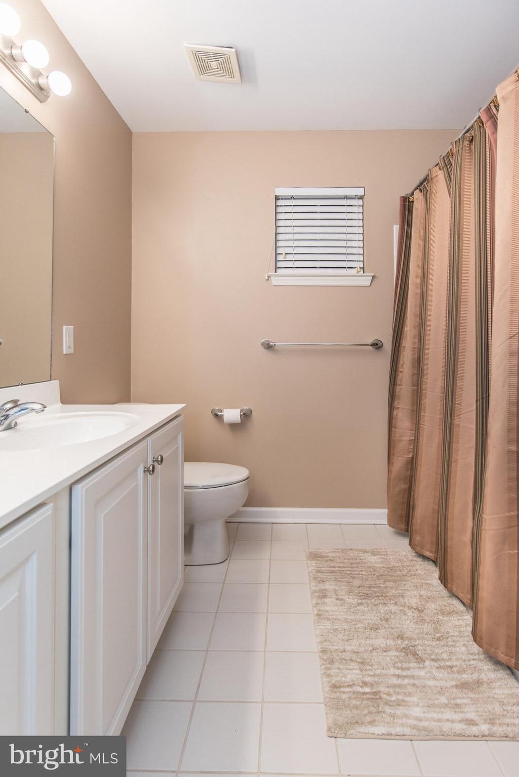 BLUESTONE CREEK - Residential