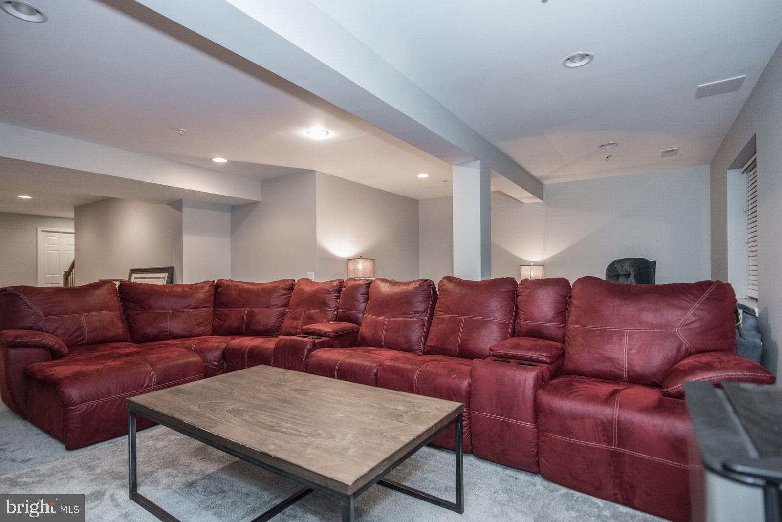 BLUESTONE CREEK - Residential