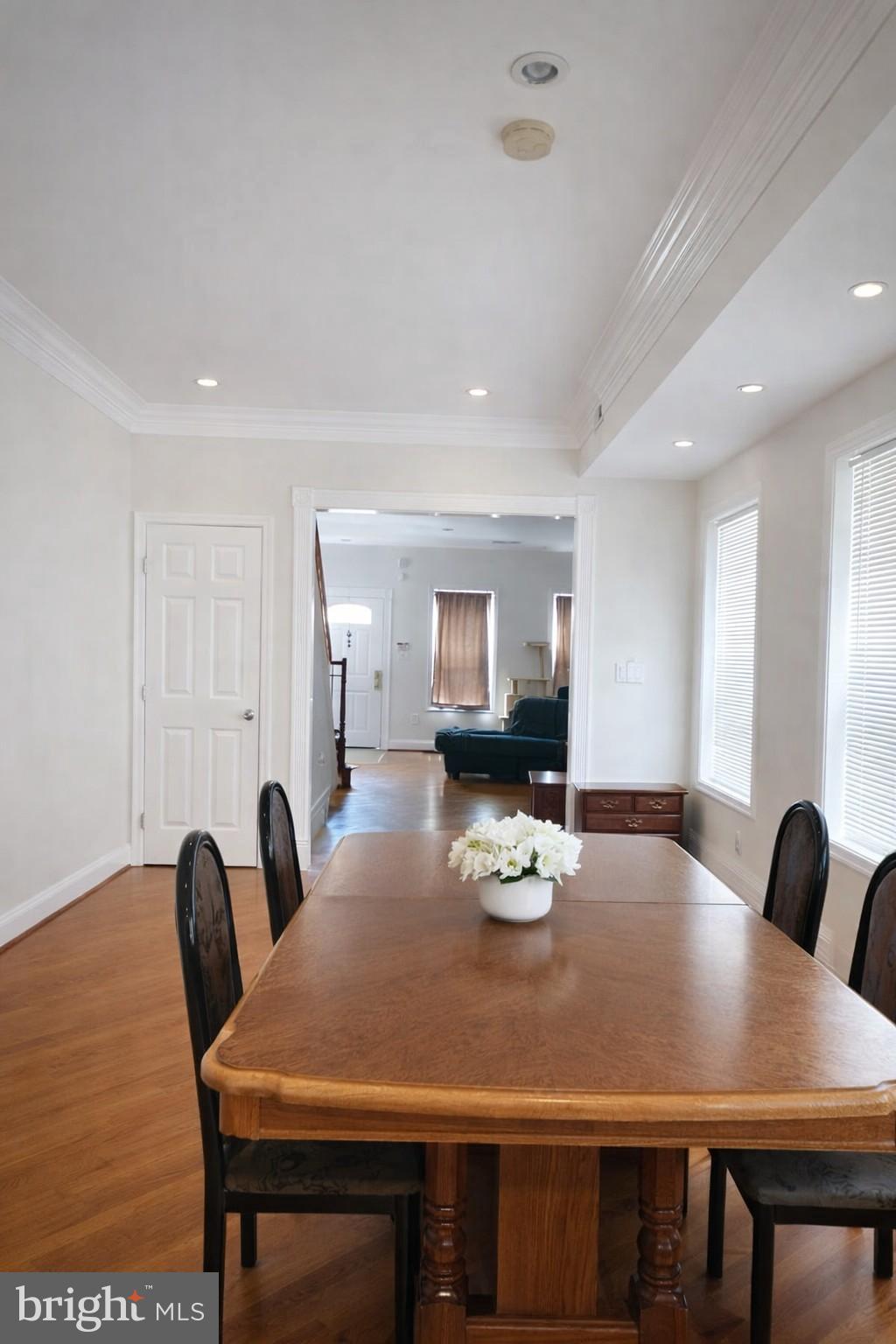 SOUTH STREET - Residential