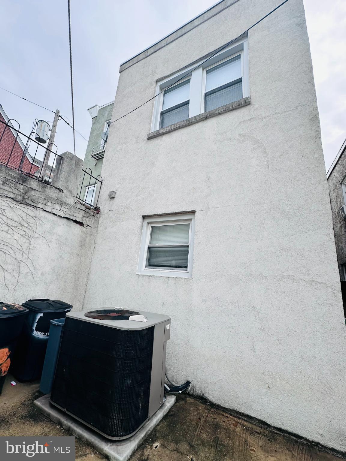 SOUTH STREET - Residential