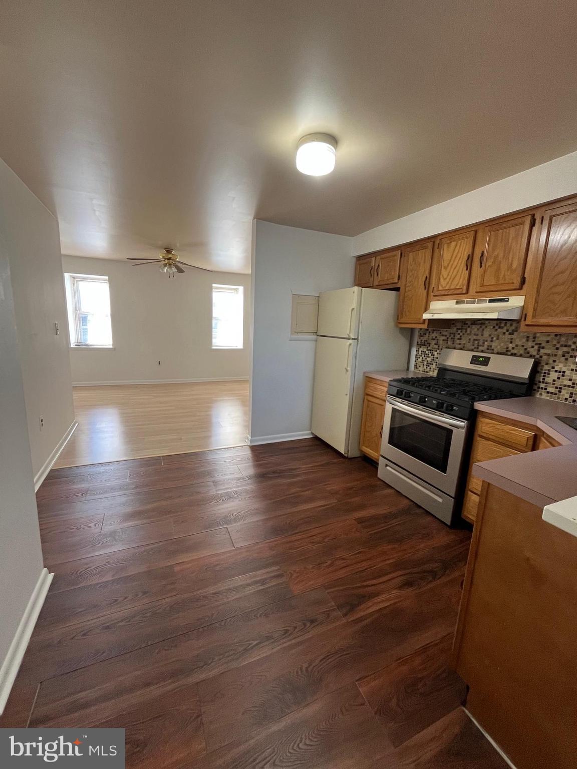 GRADUATE HOSPITAL - Residential Lease