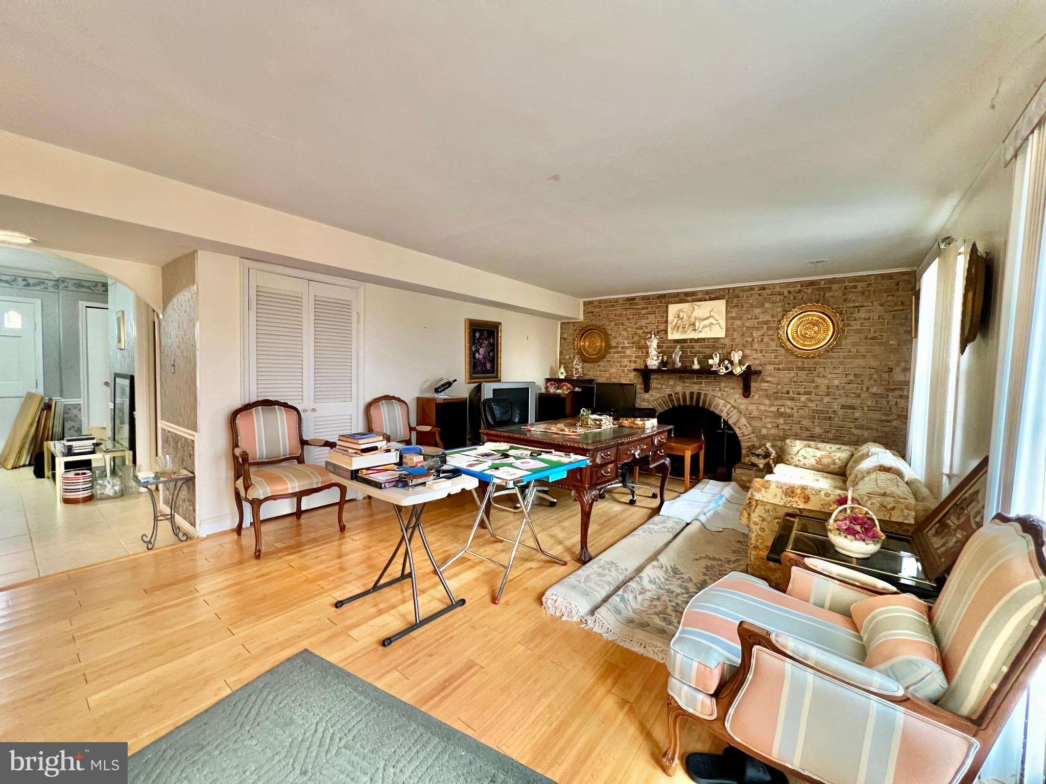 STONEGATE - Residential