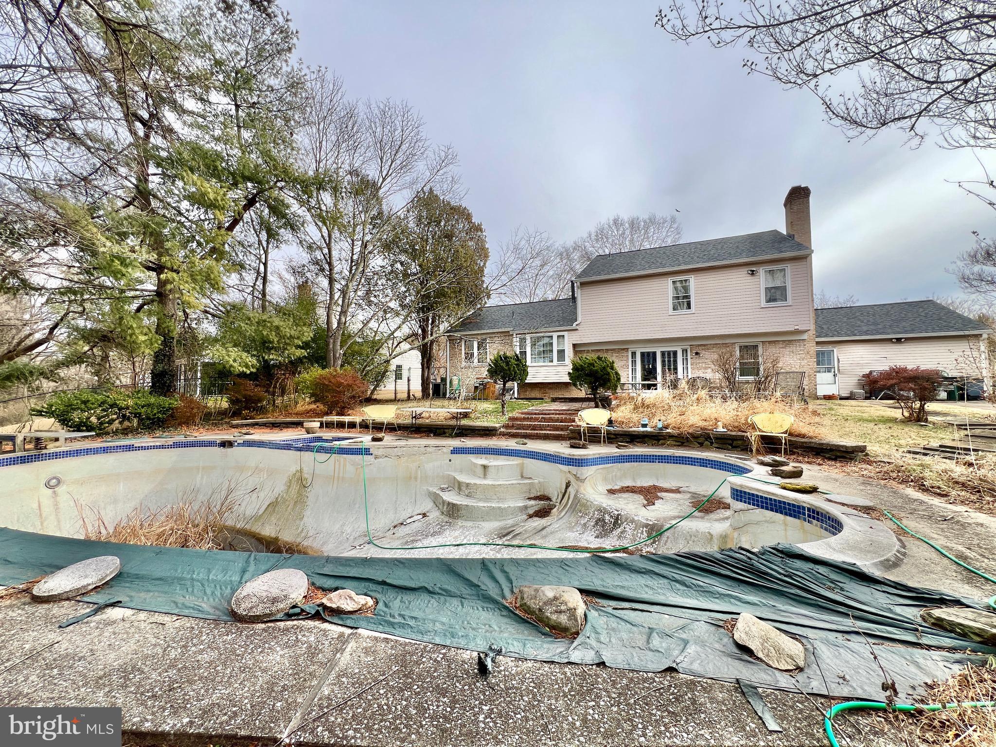 STONEGATE - Residential