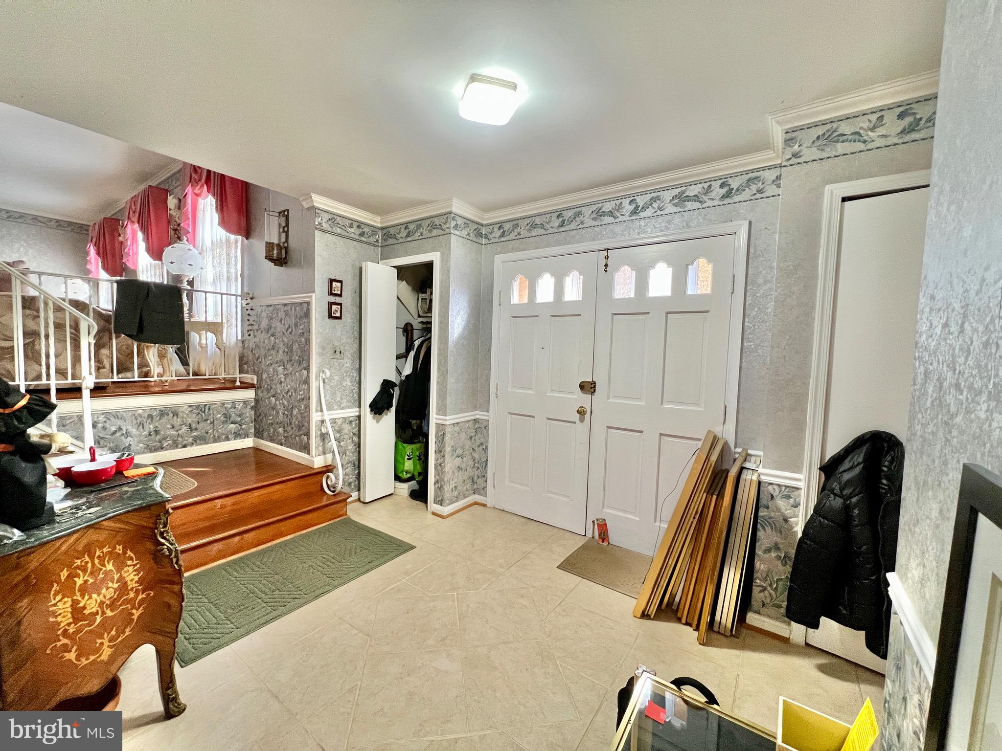 STONEGATE - Residential