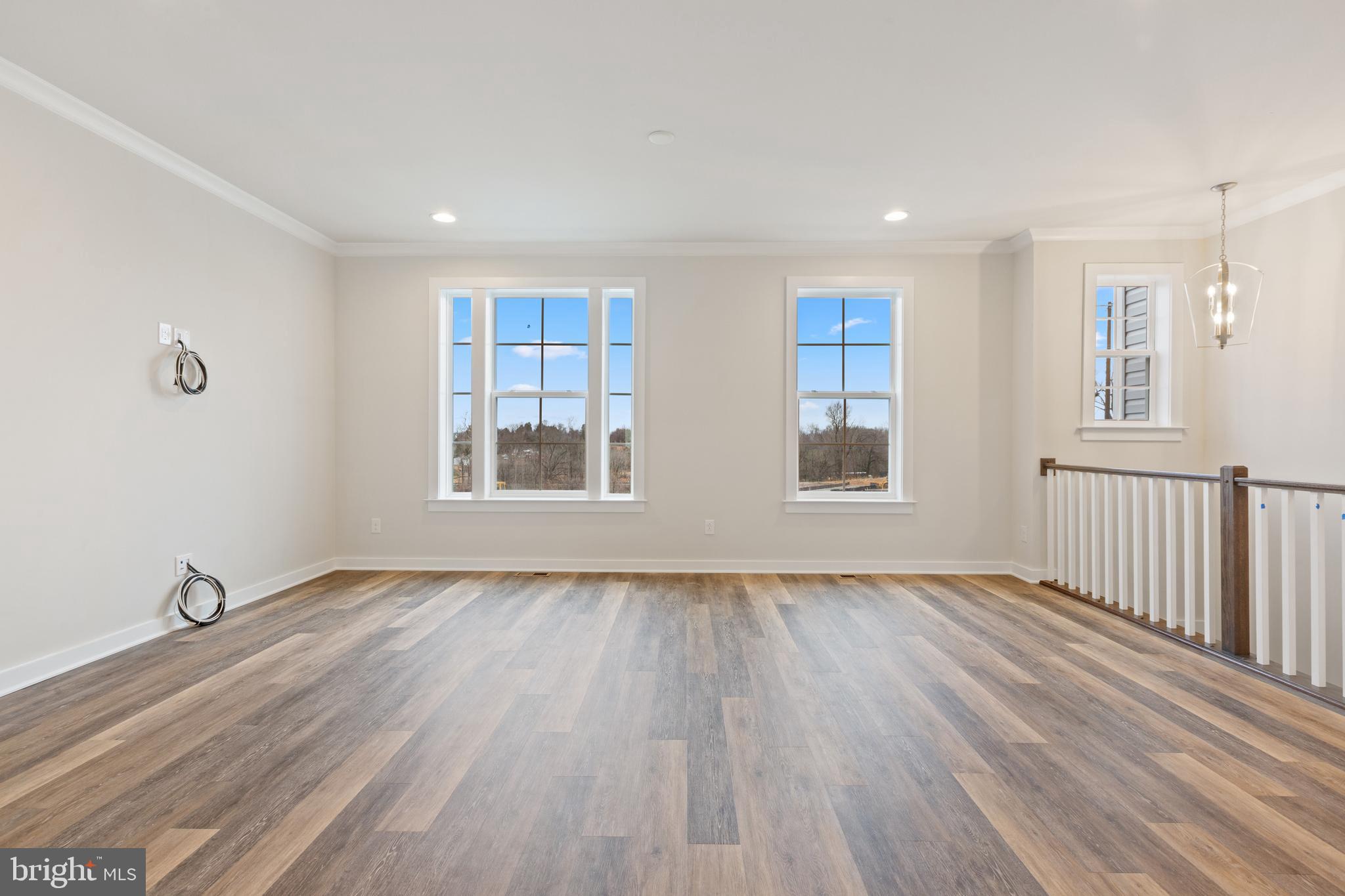 SOUTH FORK BROAD RUN - Residential