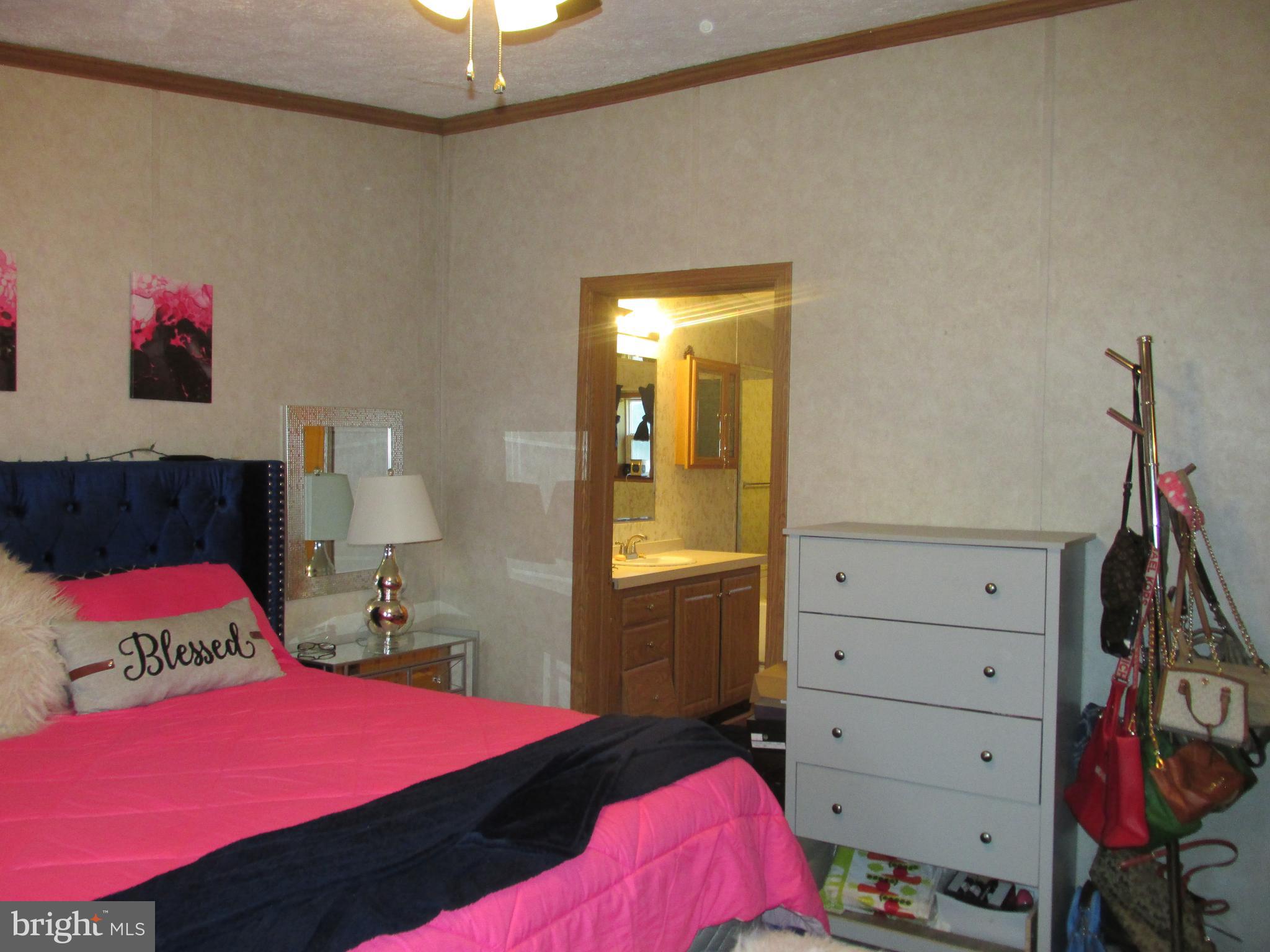 CABIN CREEK RIDGE - Residential