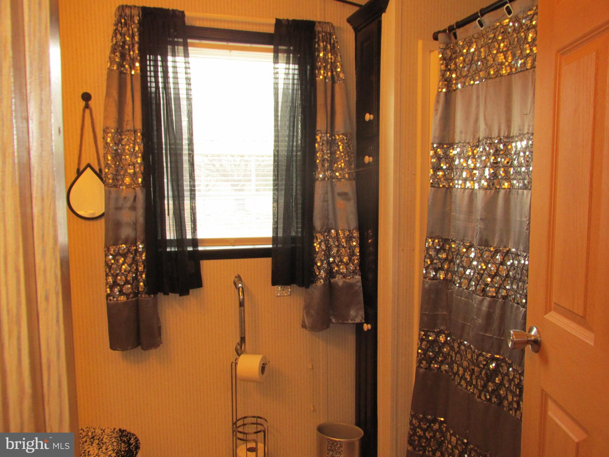 CABIN CREEK RIDGE - Residential