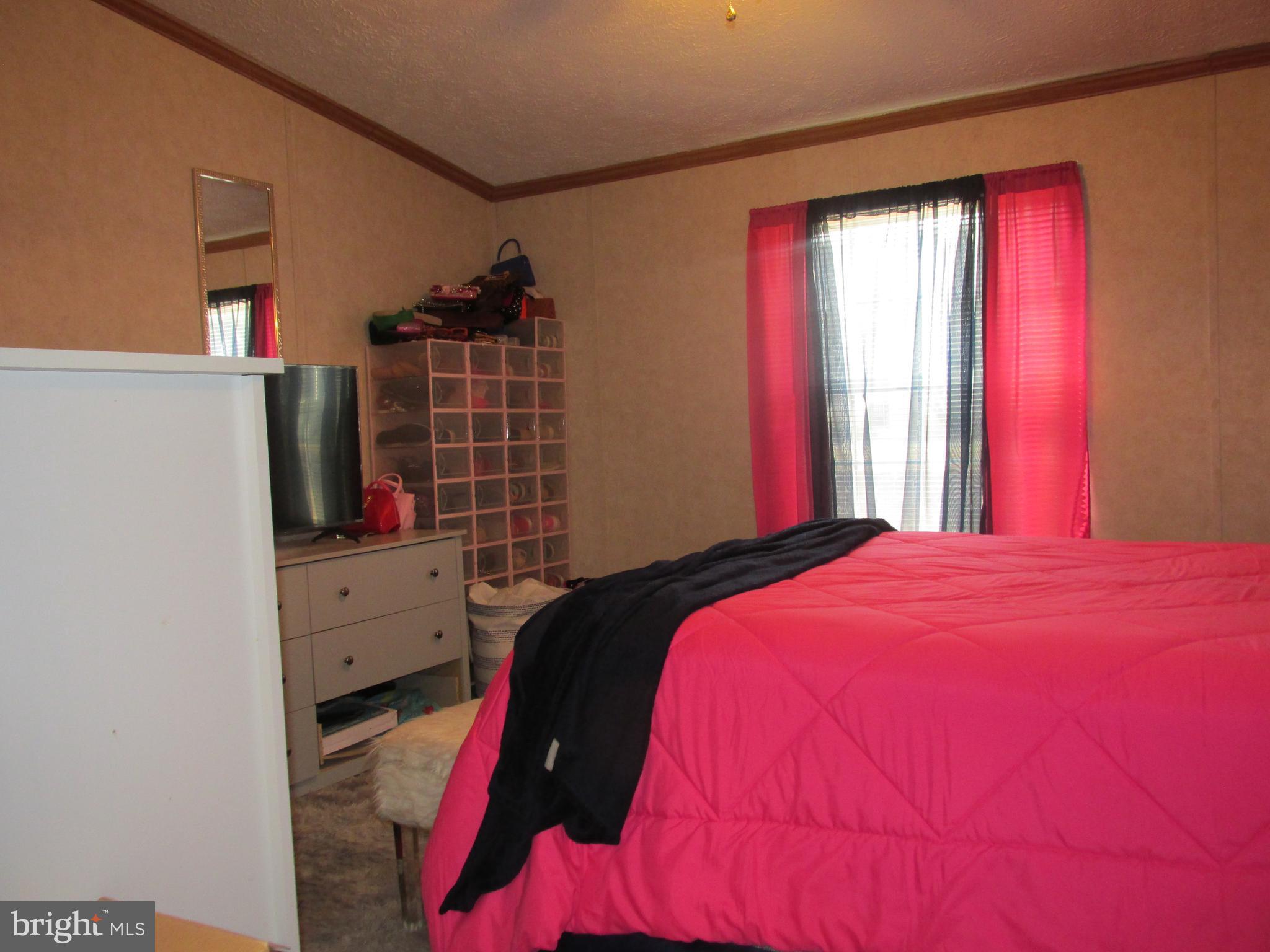 CABIN CREEK RIDGE - Residential