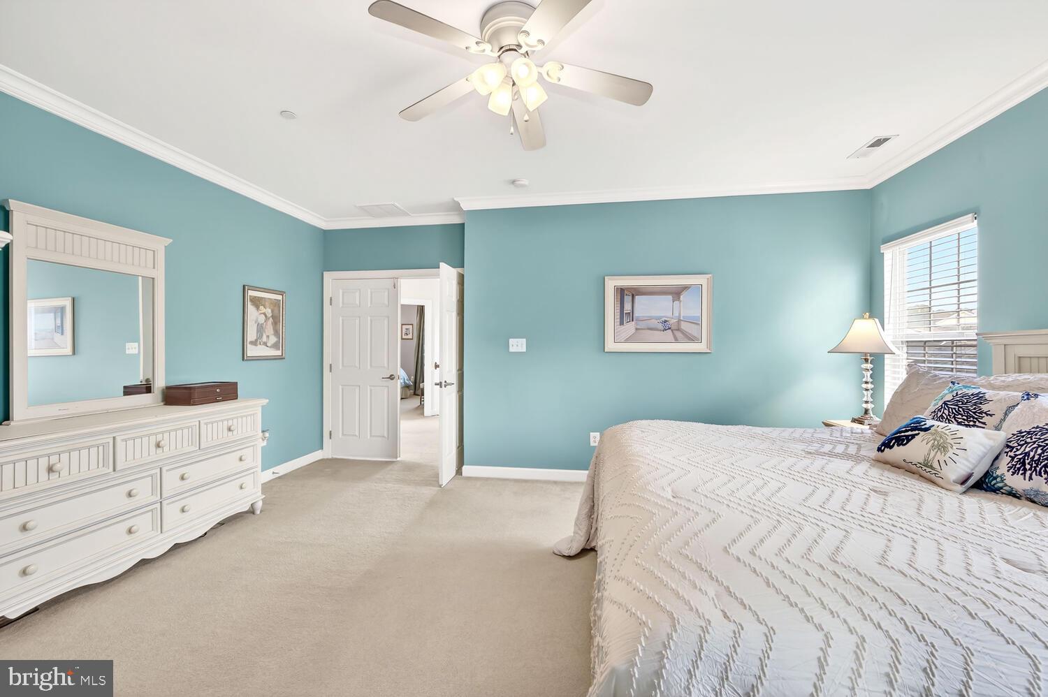 EASTON VILLAGE - Residential