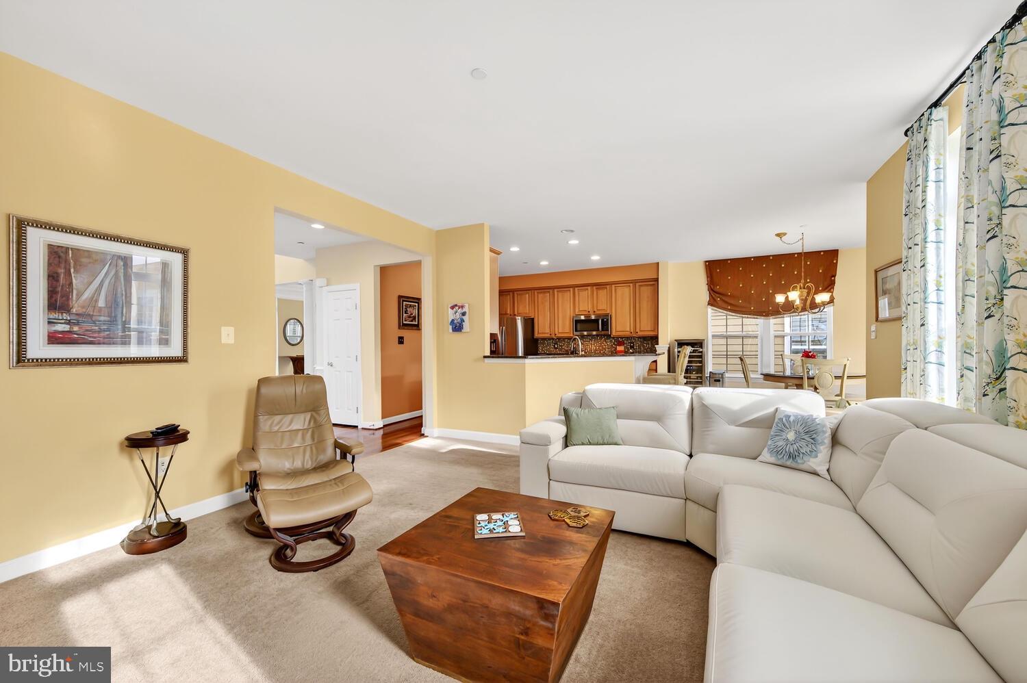 EASTON VILLAGE - Residential